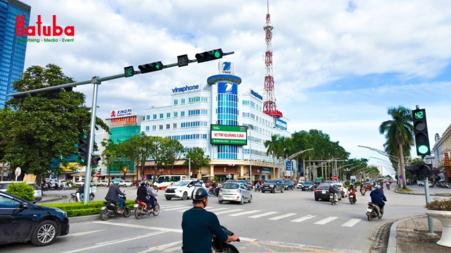 Bảng quảng cáo LED ngoài trời tại ngã tư Đại lộ Lê Lợi Thanh Hóa tỷ lệ chú ý cao
