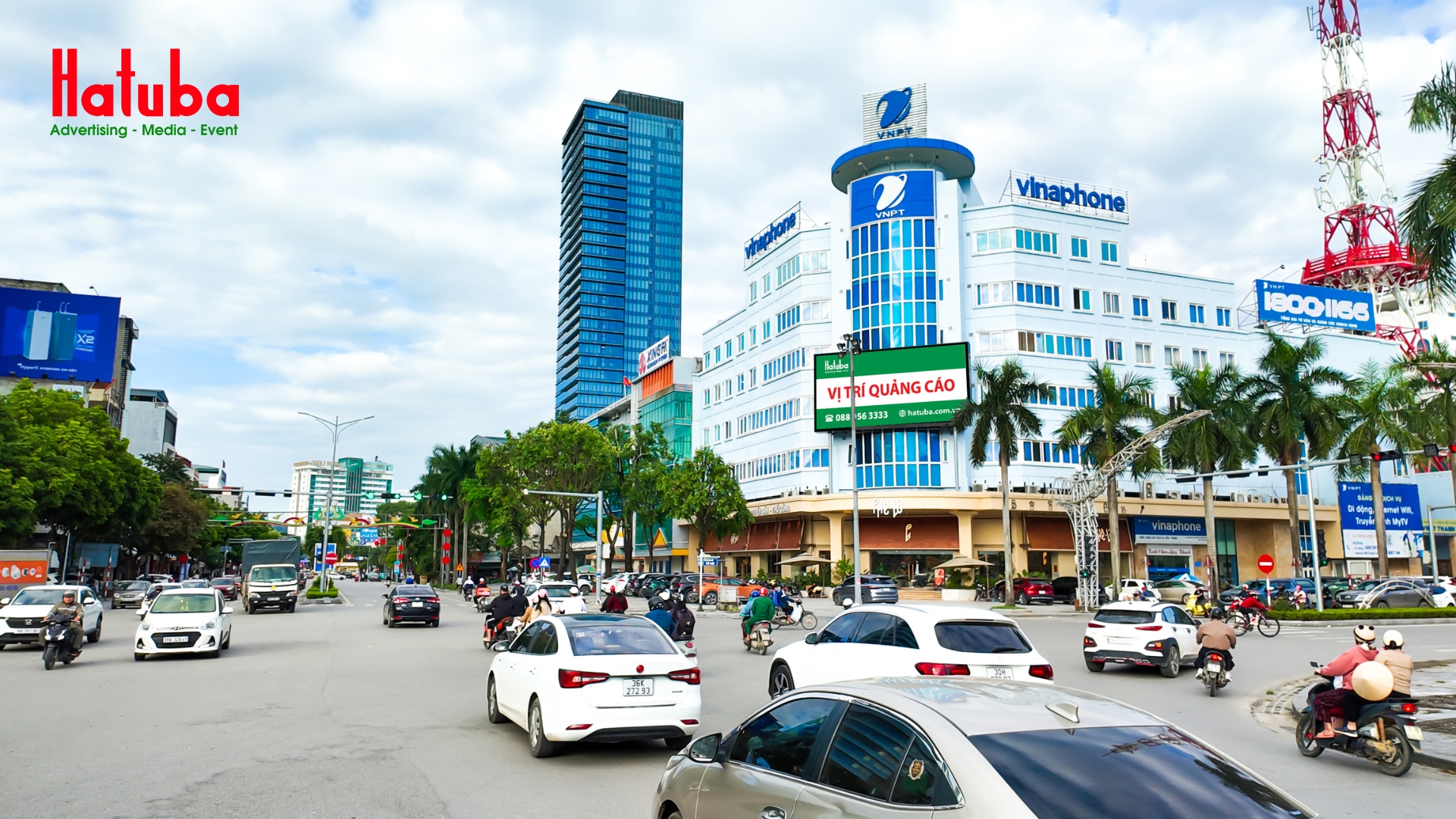 Biển quảng cáo LED ngoài trời Hatuba tại Ngã tư Đại lộ Lê Lợi Thanh Hóa