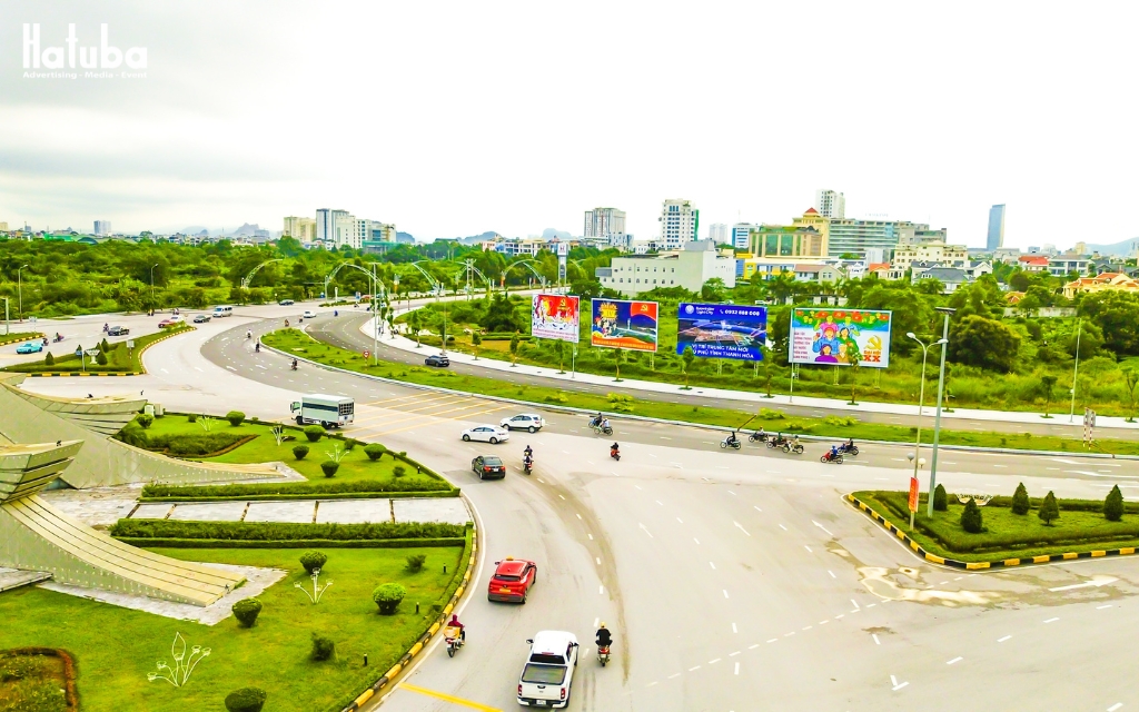 Biển quảng cáo ngoài trời trong chiến dịch Eurowindow Light City tại Thanh Hóa