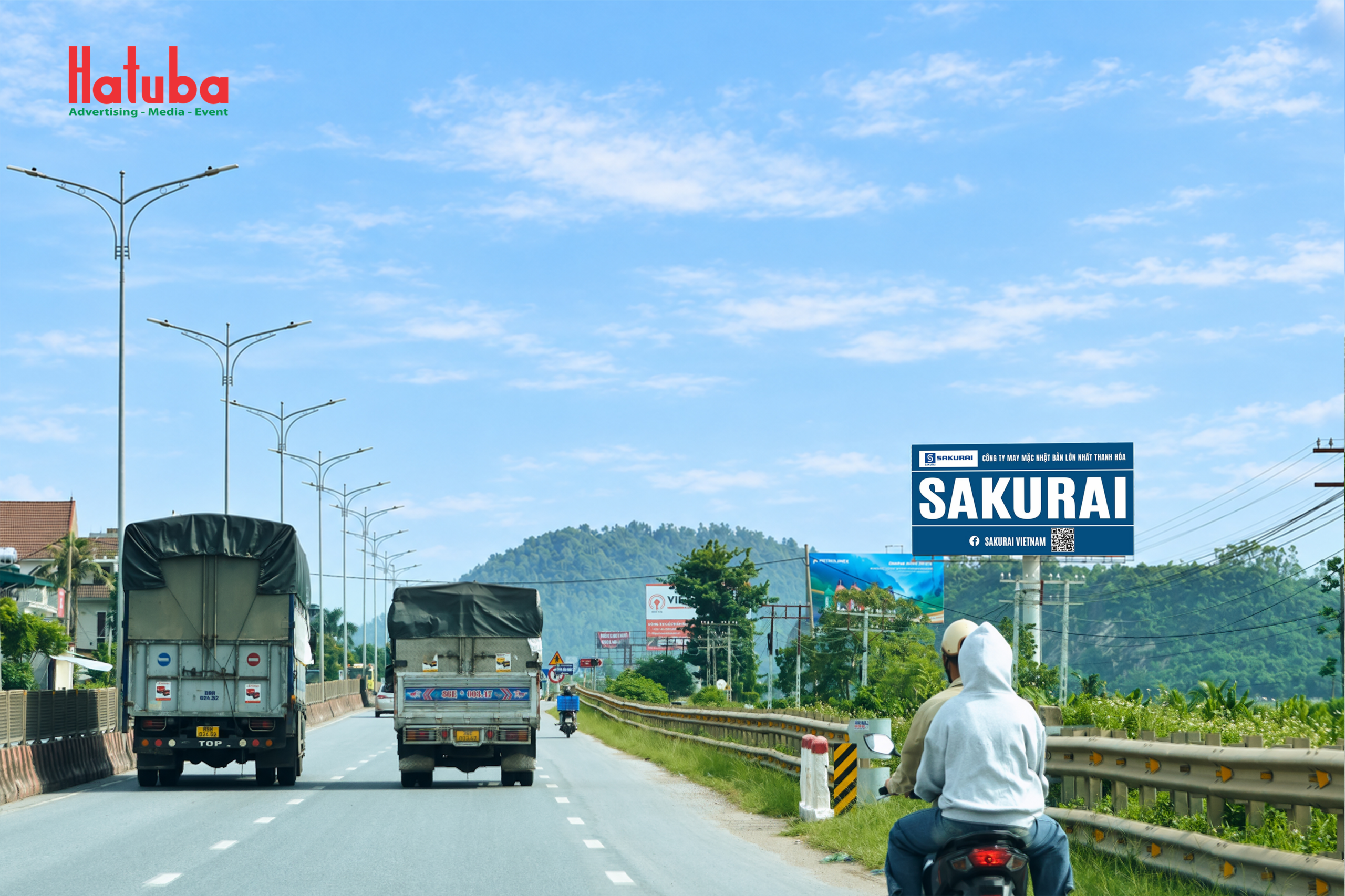 Billboard Sakurai bên tuyến Quốc lộ có nhiều phương tiện lưu thông tại Thanh Hóa