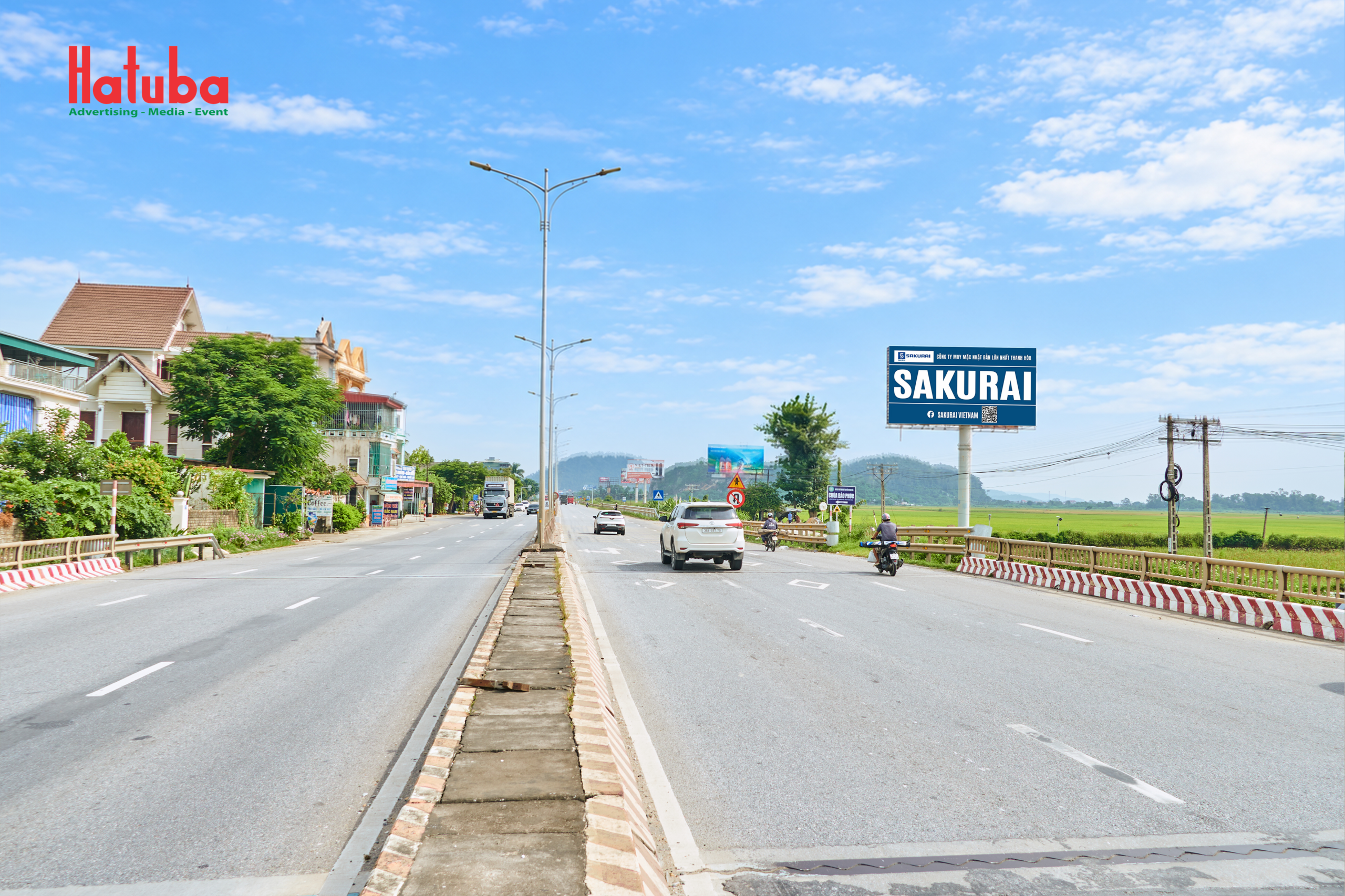 Billboard quảng cáo Sakurai trên tuyến Quốc lộ khu vực Hoằng Hóa Thanh Hóa